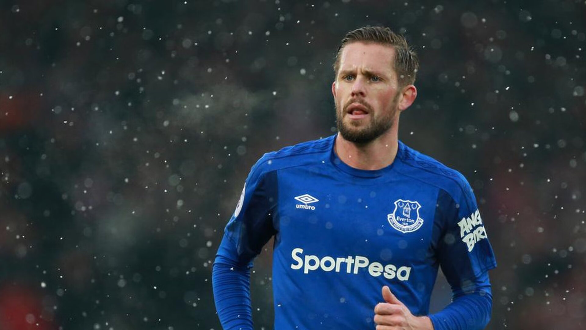 爱游戏体育在线赛事-赛事解说团队：专业解读每个精彩局面，赛事解说话术